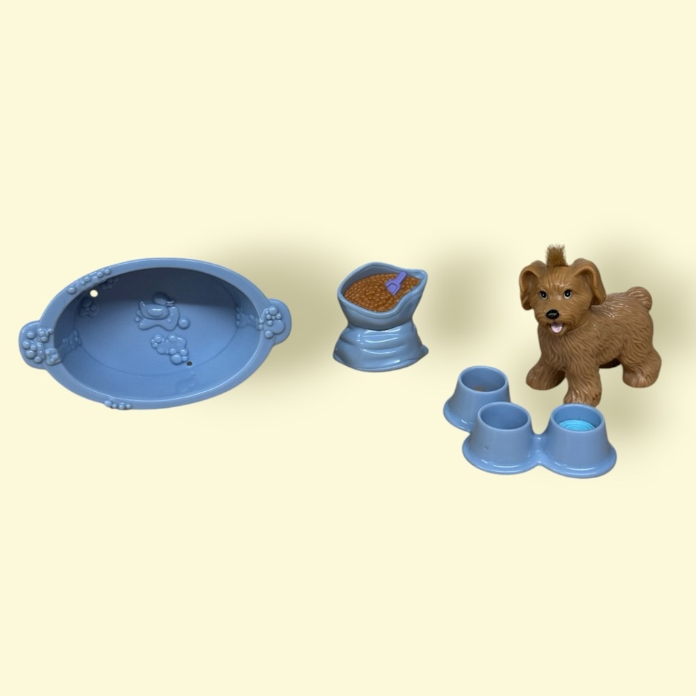 Fisher Price Loving Family Living Room Dollhouse Dog Food Dish Grooming Bathtub